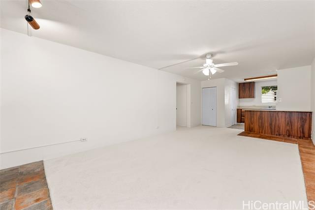 Photo #4: 202409250 Listing 