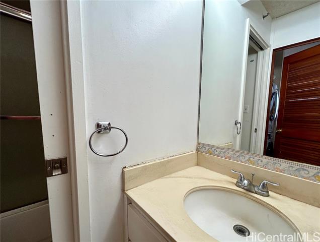 Photo #6: 202410998 Listing 