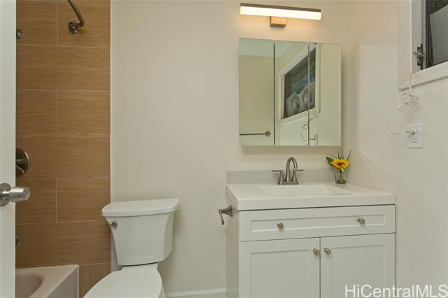 Photo #17: 202412287 Listing 