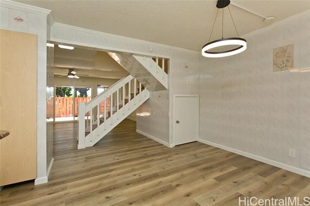 Photo #10: 202412287 Listing 