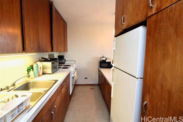 Photo #12: 202412545 Listing 