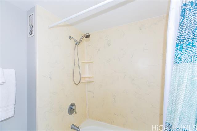 Photo #17: 202413757 Listing 