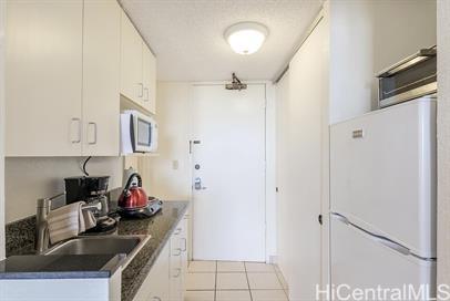 Photo #17: 202414178 Listing 