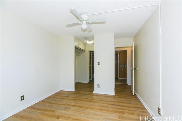 Photo #13: 202414389 Listing 