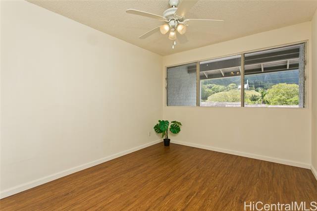 Photo #13: 202414465 Listing 