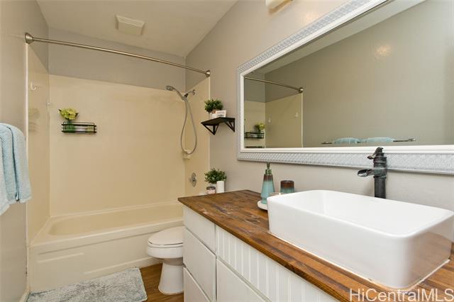 Photo #19: 202414465 Listing 