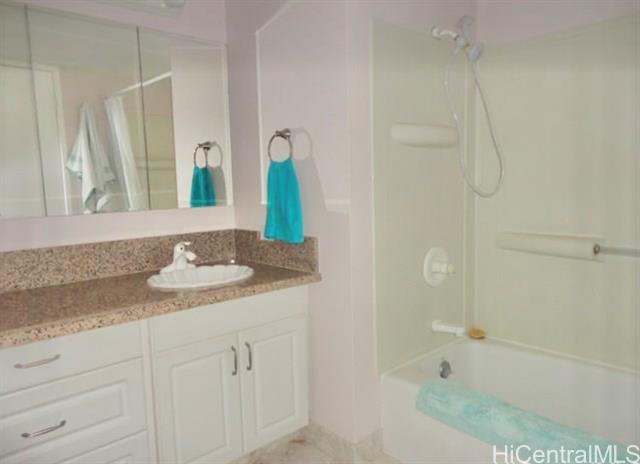 Photo #7: 202414489 Listing 