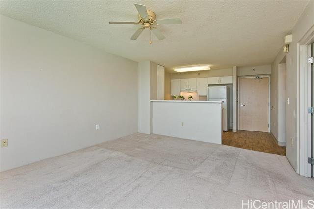 Photo #18: 202415145 Listing 