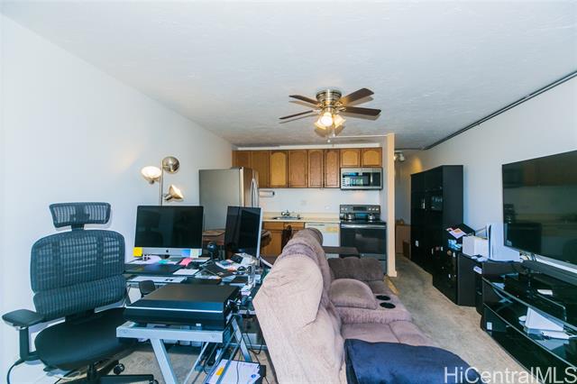 Photo #4: 202415392 Listing 