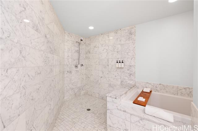 Photo #17: 202415487 Listing 