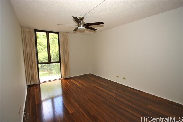 Photo #12: 202415704 Listing 