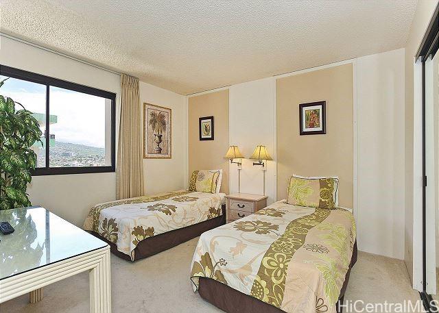 Photo #11: 202415830 Listing 