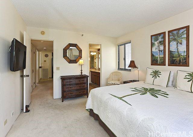 Photo #10: 202415830 Listing 