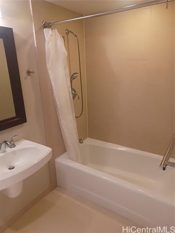 Photo #13: 202416265 Listing 