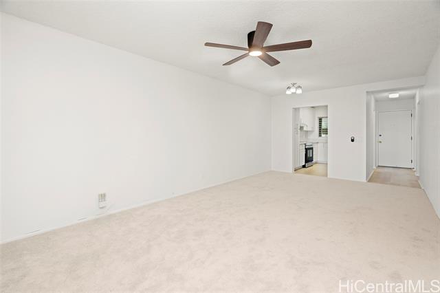 Photo #5: 202416336 Listing 