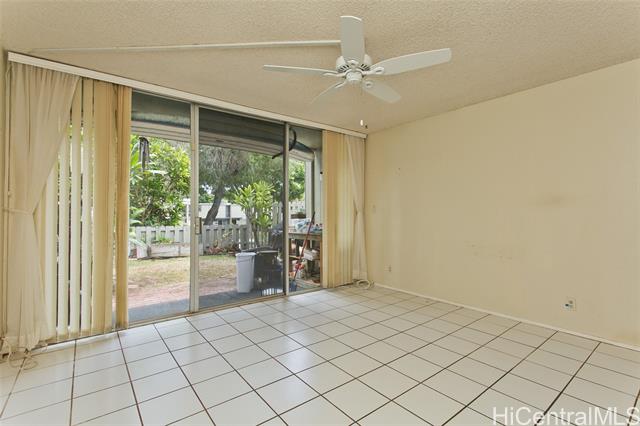 Photo #5: 202416441 Listing 