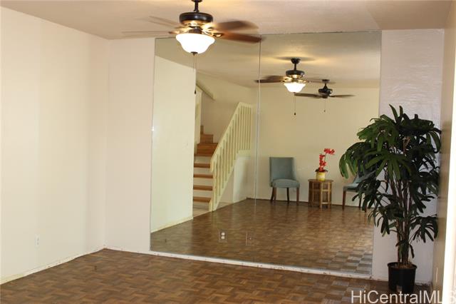 Photo #2: 202416658 Listing 