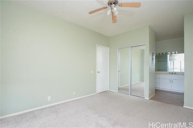 Photo #8: 202416895 Listing 