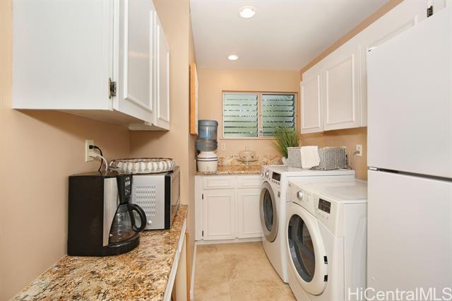 Photo #8: 202417114 Listing 