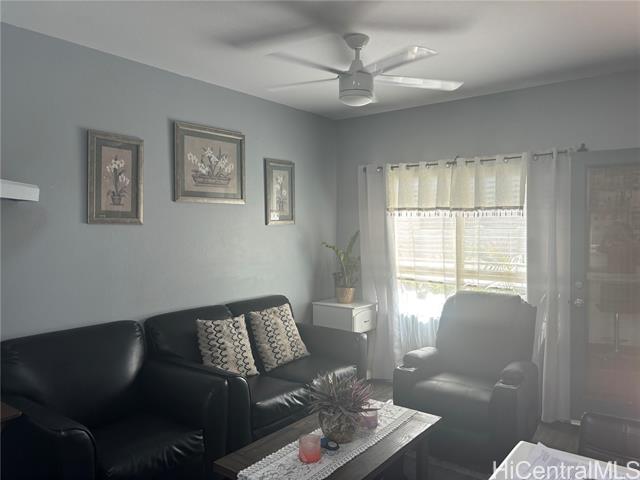 Photo #18: 202417729 Listing 