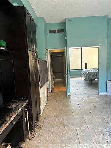 Photo #7: 202418167 Listing 