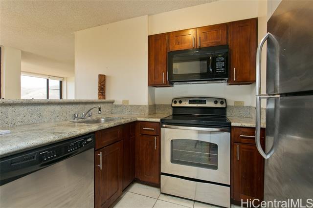 Photo #13: 202418371 Listing 