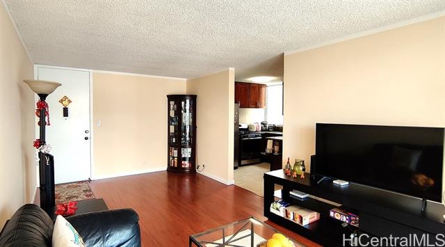 Photo #4: 202418780 Listing 