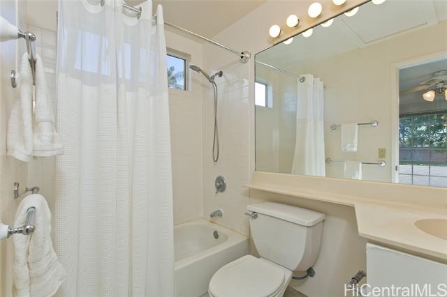 Photo #11: 202418986 Listing 