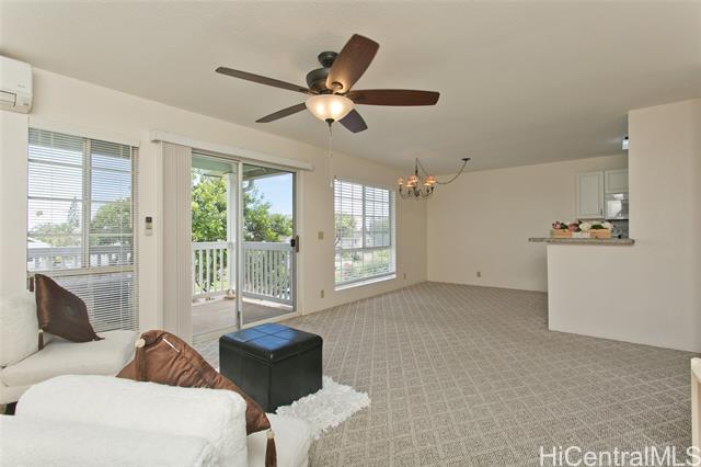 Photo #17: 202418986 Listing 