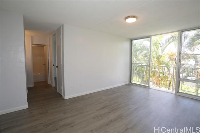 Photo #8: 202419065 Listing 