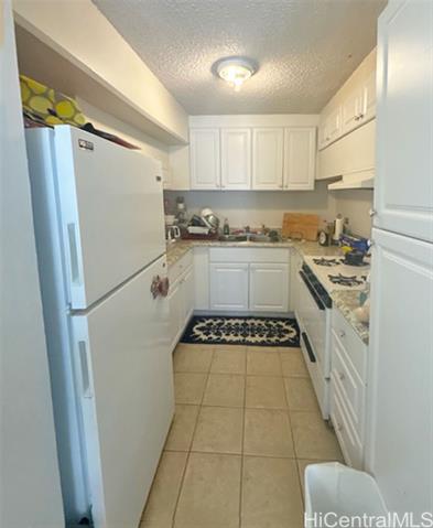 Photo #4: 202419093 Listing 