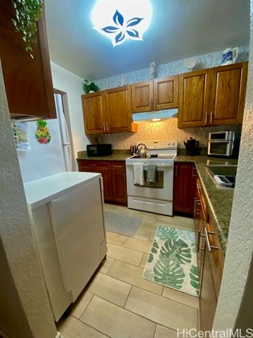 Photo #6: 202419186 Listing 