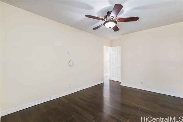 Photo #16: 202420453 Listing 