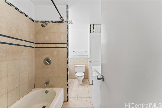 Photo #15: 202420509 Listing 