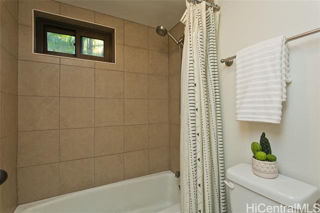 Photo #16: 202420521 Listing 