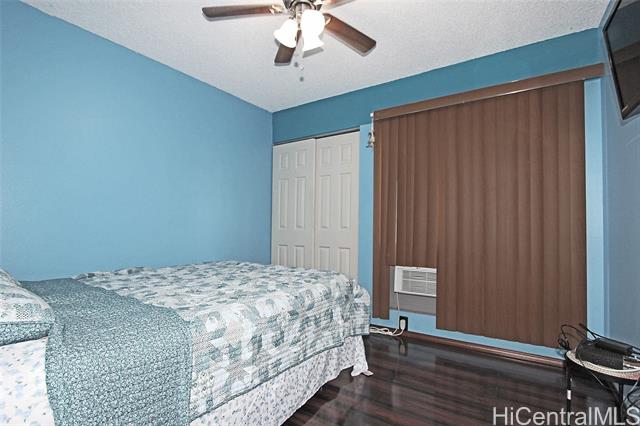 Photo #5: 202420736 Listing 