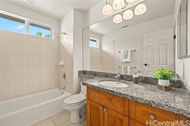 Photo #11: 202420856 Listing 