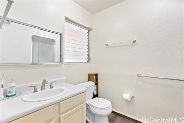 Photo #9: 202420972 Listing 