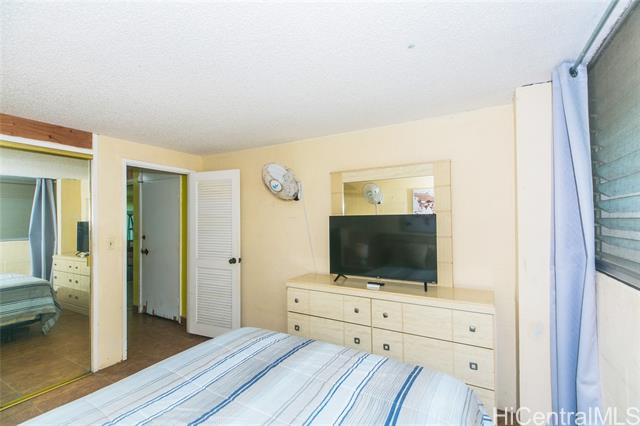 Photo #11: 202421338 Listing 