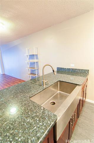 Photo #10: 202421344 Listing 