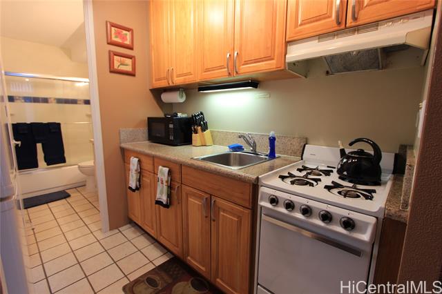 Photo #5: 202421480 Listing 