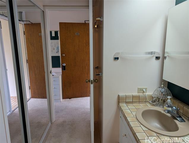 Photo #5: 202421525 Listing 