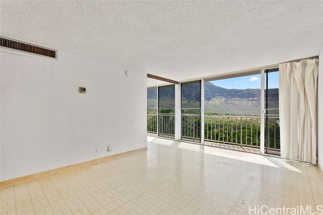 Photo #11: 202421663 Listing 