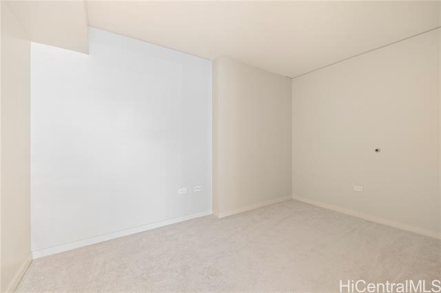 Photo #14: 202421700 Listing 