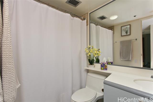 Photo #11: 202421712 Listing 