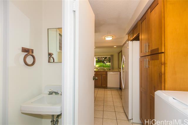 Photo #9: 202421783 Listing 