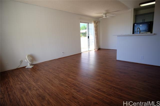 Photo #4: 202421854 Listing 