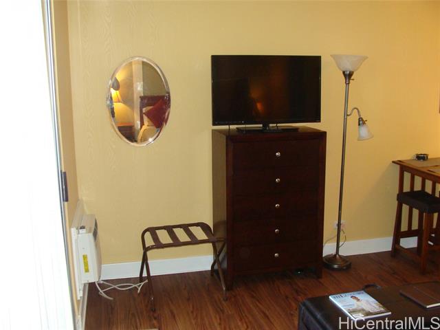 Photo #9: 202422052 Listing 