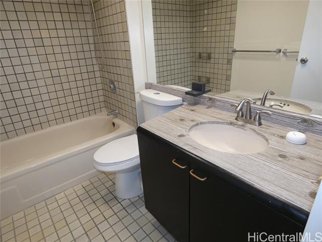 Photo #9: 202422138 Listing 