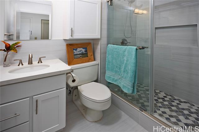 Photo #4: 202422204 Listing 